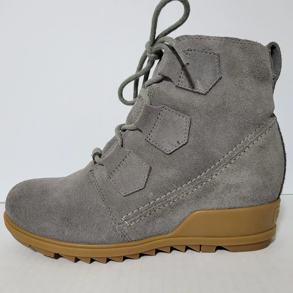 Sorel Evie Lace Wedge Bootie Boots Women Size 8 Gray Suede Leather Ankle